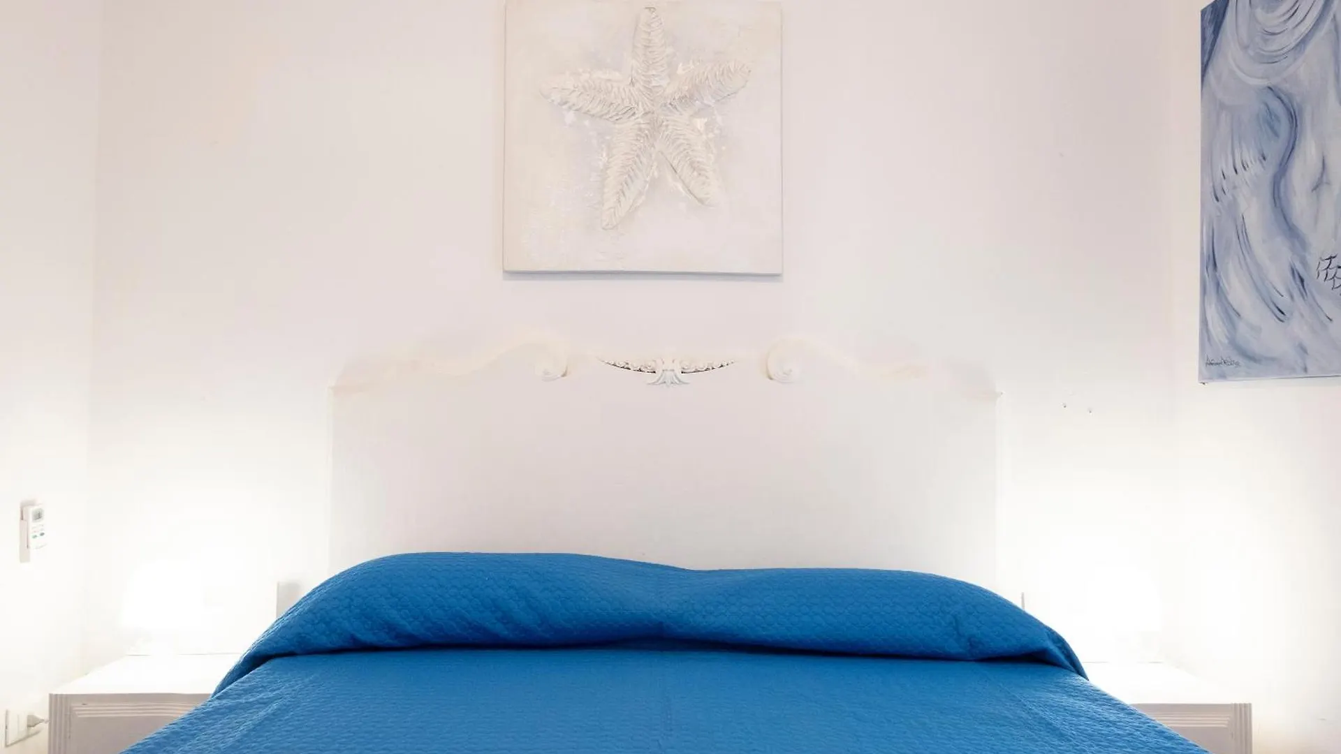 Villa Jonny A Due Passi Dal Mare 산비토로카포